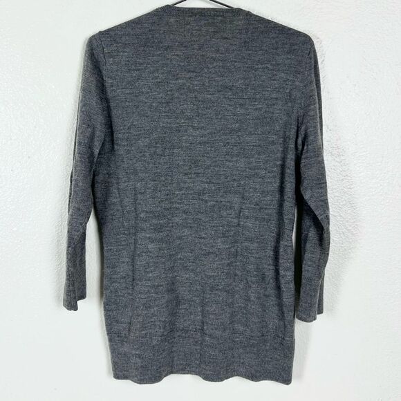 Banana Republic Wool Houndstooth Print Grey Sweater - Picture 4 of 4